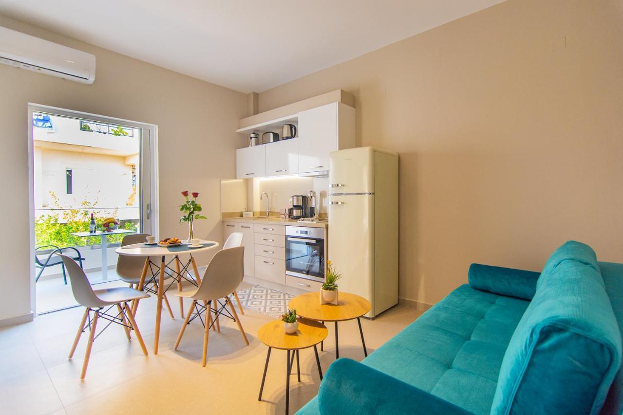 Vakakis Family Luxury Studios 2 Палиохора Екстериор снимка