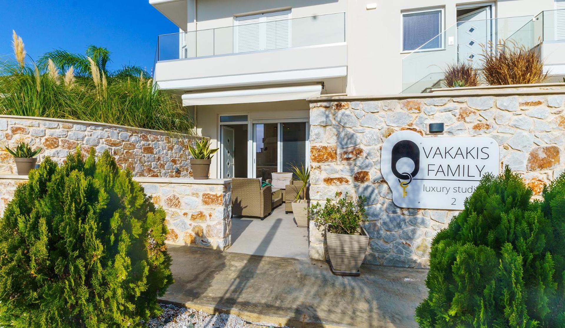 Vakakis Family Luxury Studios 2 Палиохора Екстериор снимка